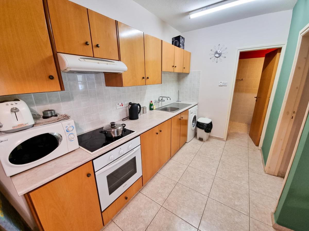 לרנקה Dock Holiday Apartment מראה חיצוני תמונה